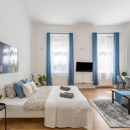 Exclusive Central Home with Sauna next to the New York Café Budapest Esterno foto
