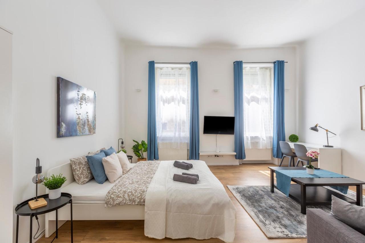 Exclusive Central Home with Sauna next to the New York Café Budapest Esterno foto