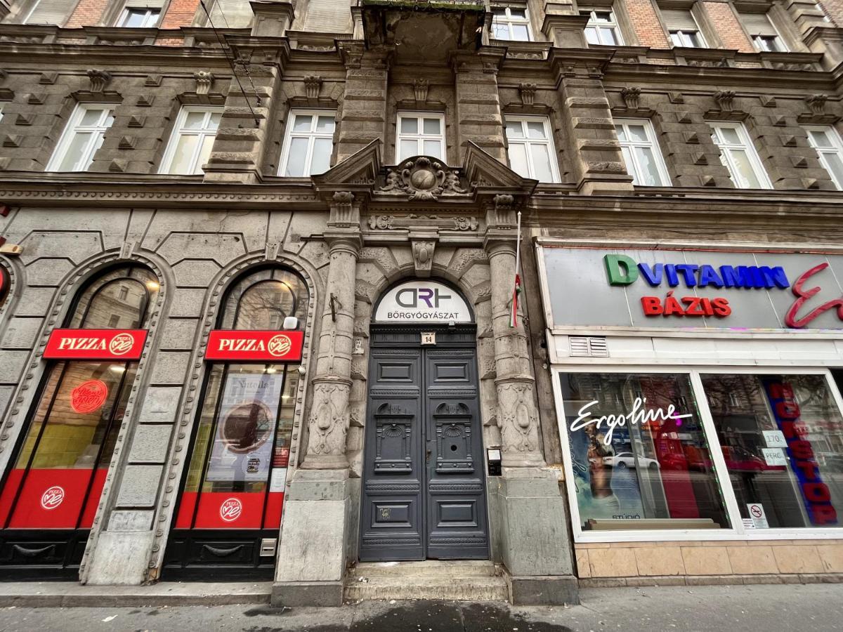 Exclusive Central Home with Sauna next to the New York Café Budapest Esterno foto